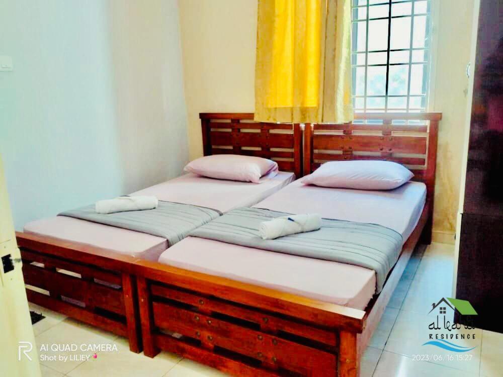 Qalya Homestay 2 @ Kota Bharu Bagian luar foto
