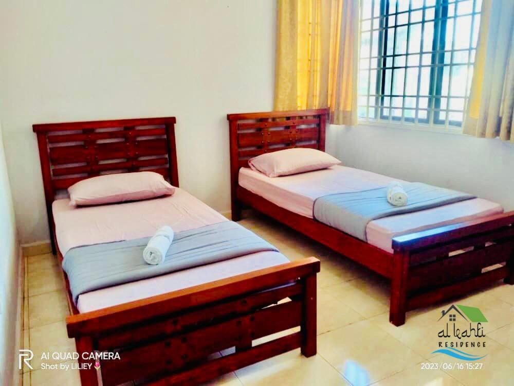 Qalya Homestay 2 @ Kota Bharu Bagian luar foto